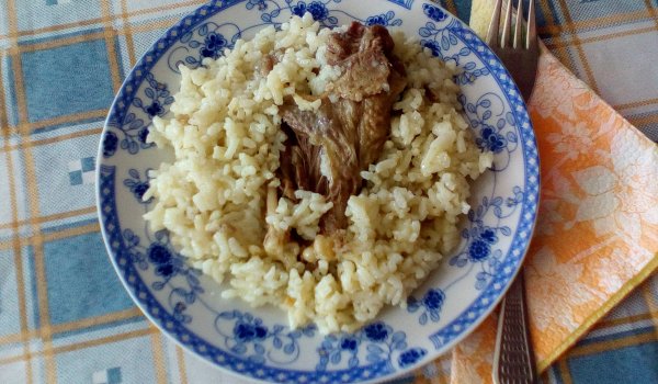 Пиле с бял ориз