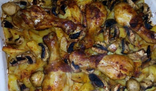 Пиле с печурки и картофи