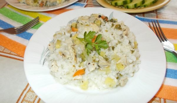 Пиле с тиквички и ориз