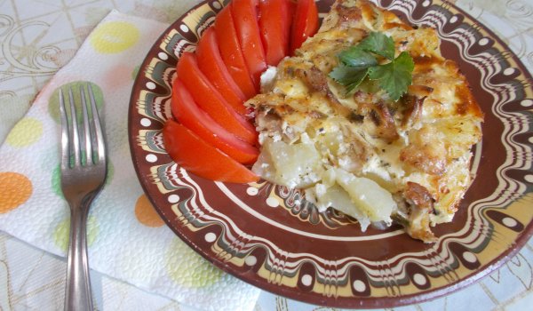 Пилешка мусака със сметанова заливка