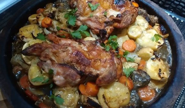 Пилешка пържола със зеленчуци на сач