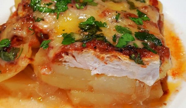 Пилешки бонфиленца с картофи запеканка