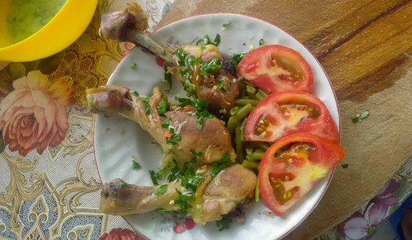 Пилешки бутчета с масло и чесън на фурна