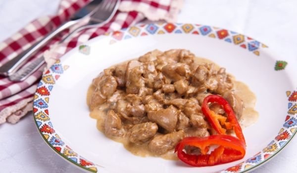 Пилешки дробчета с гъби и майонеза