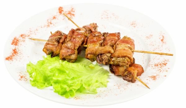 Пилешки дробчета в бекон