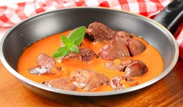 Пилешки дробчета в къри сос