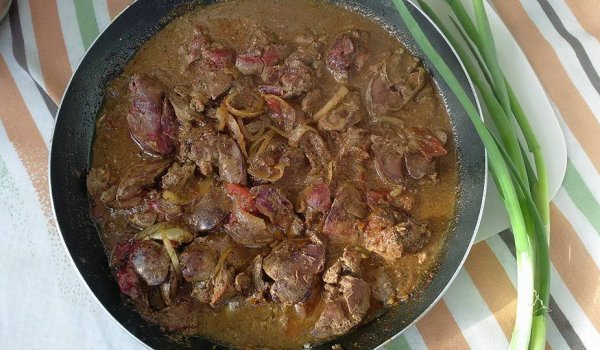 Пилешки дробчета в сос от кимион