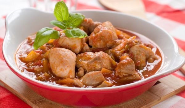 Пилешки гърди с маслини и манатарки