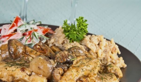 Пилешки хапки – задушени