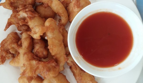 Пилешки хапки със сладко-кисел сос