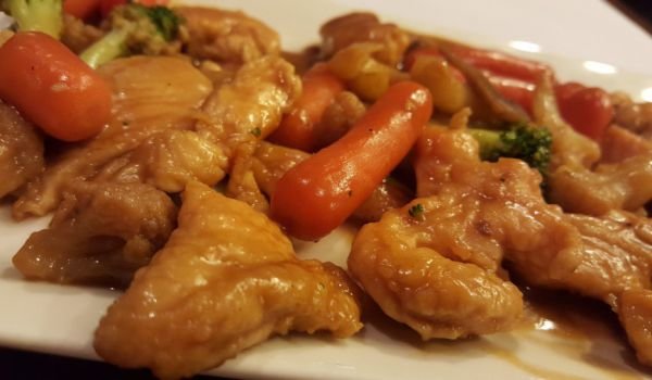 Пилешки жулиени с бейби моркови