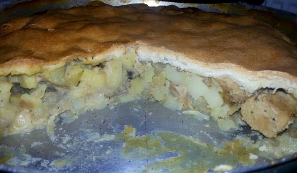 Пилешки пай с картофи