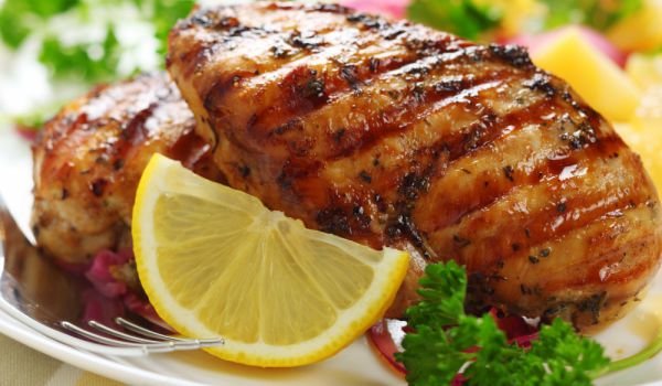Пилешко филе с медено-цитрусов вкус