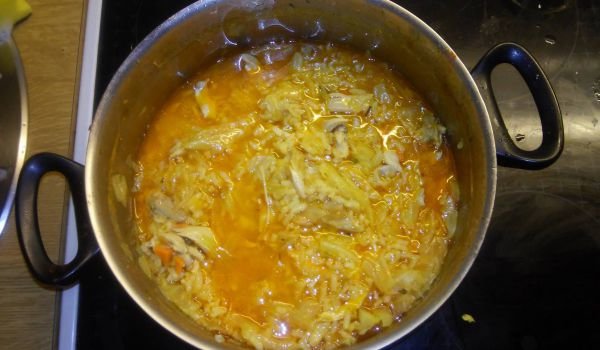 Пилешко с ориз и кисело зеле
