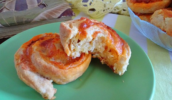 Пиперосани кашкавалени соленки