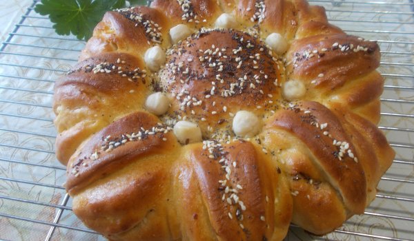 Питка с хладилно тесто