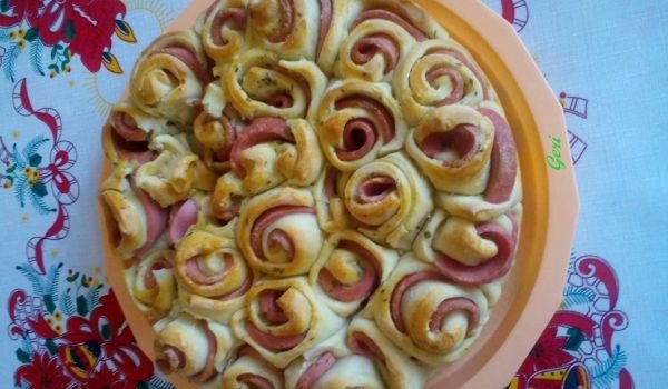 Питка с колбас и чубрица