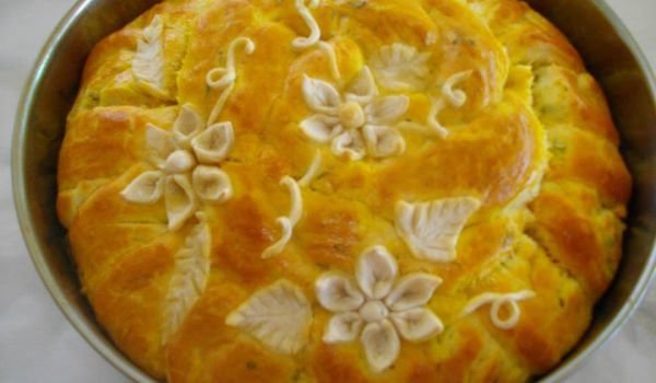 Питка с куркума и цветенца