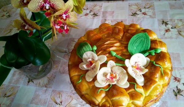 Питка с орхидеи за осми март