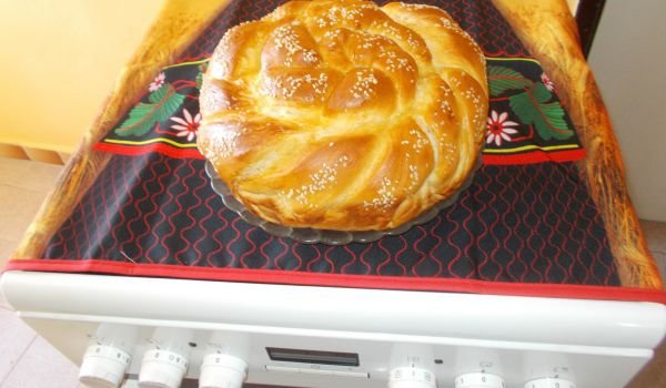 Питка с плетеници за Бабинден