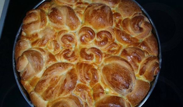 Питка с рози