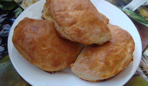 Питки по селски със сирене