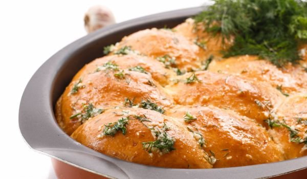 Питки с див чесън