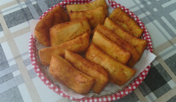 Питки с кашкавалена извара