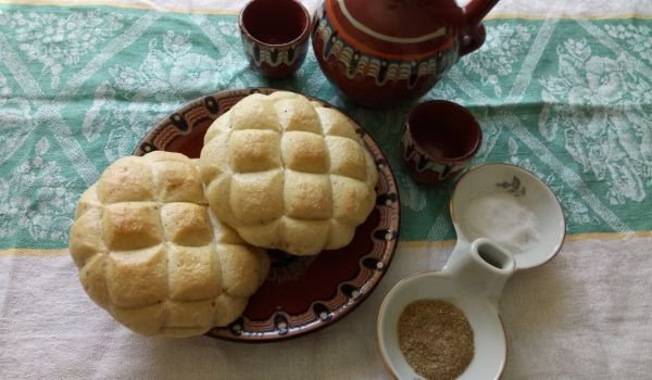 Питки слънчоглед с кашкавал