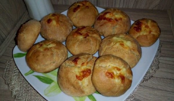 Питки със сирене и масло