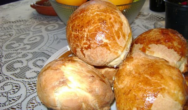 Питки със зеле, праз и яйца