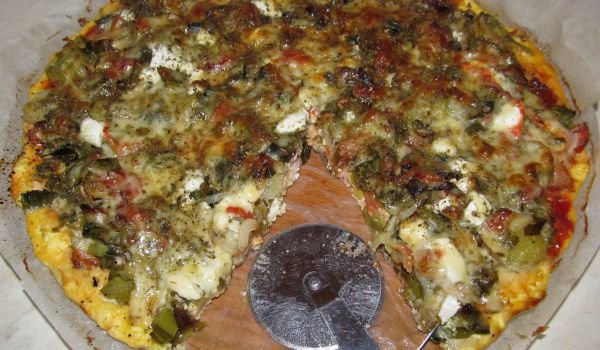 Пица с праз и кашкавал