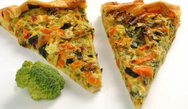 Пица с праз лук и моркови