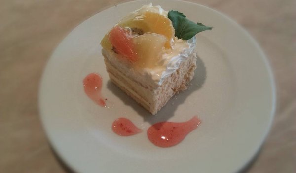 Плодова петифура