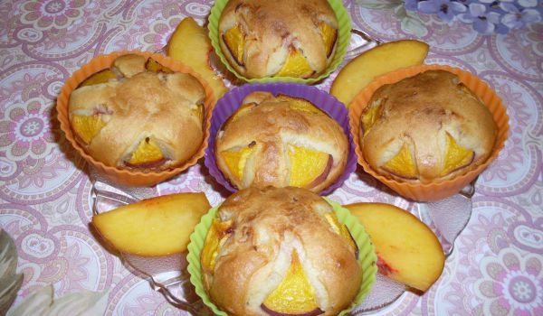 Плодови мъфини