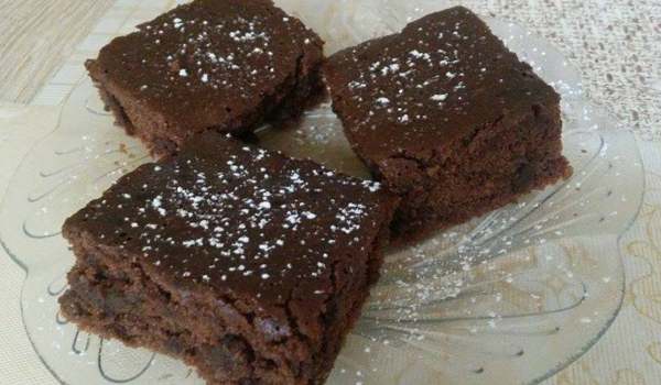 Постен какаов кекс