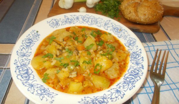 Постна яхния по Бургаски