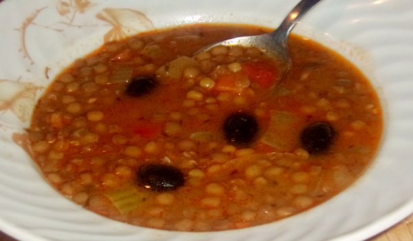 Постна Супа с Леща и Маслини
