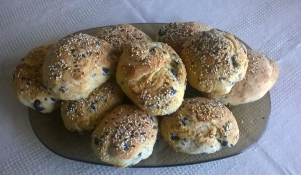 Постни хлебчета с маслини