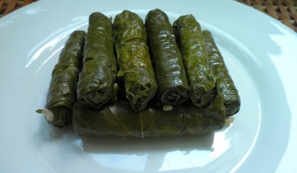 Постни лозови сармички с ориз