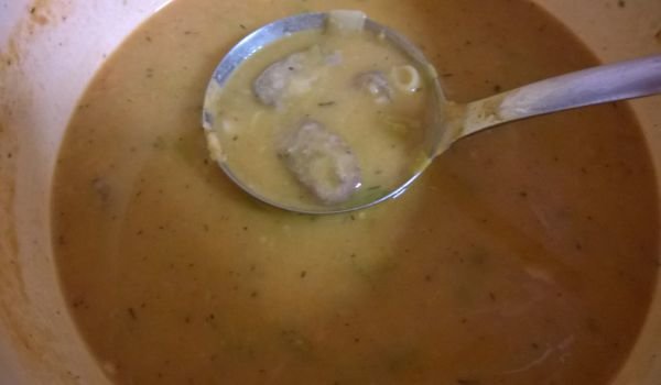 Празена каша със суджук