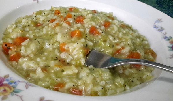 Празена манджа с ориз