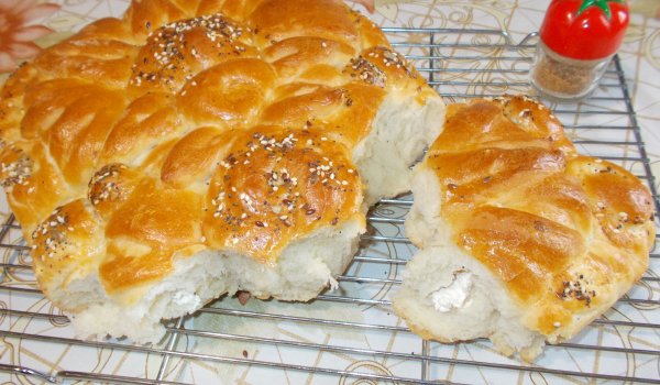 Празнична питка за 8 март