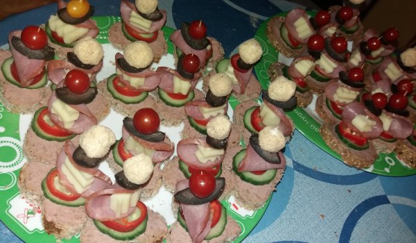 Празнични хапки за гости