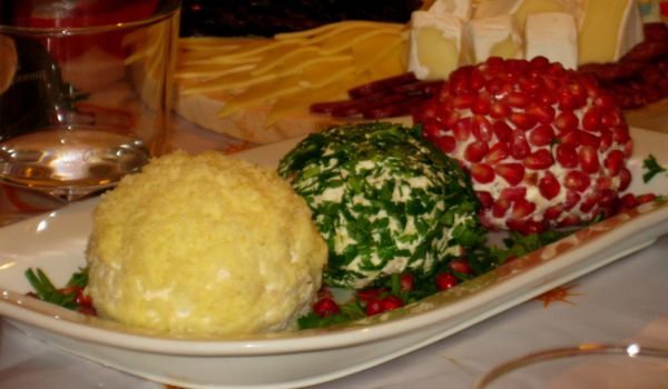 Предястие Трио