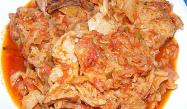 Прясно зеле с кокошка