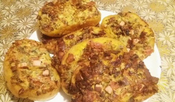 Принцеси с картофи, гъби и колбас