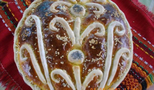 Пролетна пита-хляб