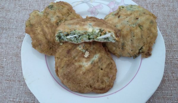 Пролетни кюфтета с лапад и ориз