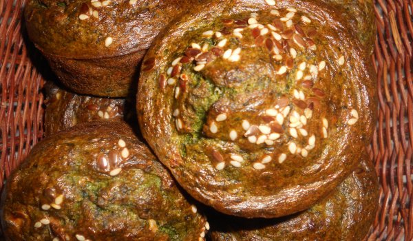 Пролетни мъфини с коприва